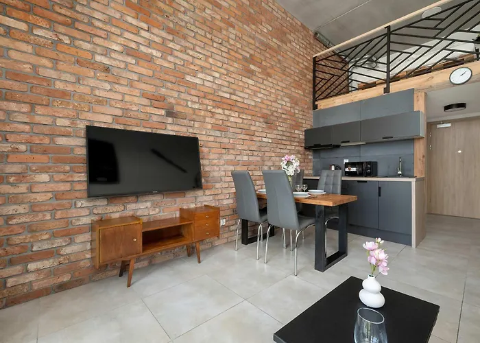 Elegant With Air Conditioning Near The Airport In By Renters *