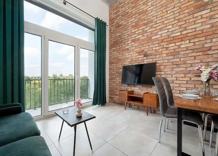 Elegant With Air Conditioning Near The Airport In By Renters Wrocław
