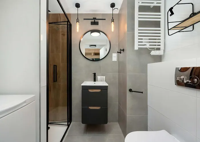 Daire Elegant With Air Conditioning Near The Airport In By Renters